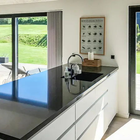 Four-bedroom In 펜션