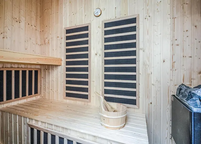 Prázdninový dům Four-bedroom In